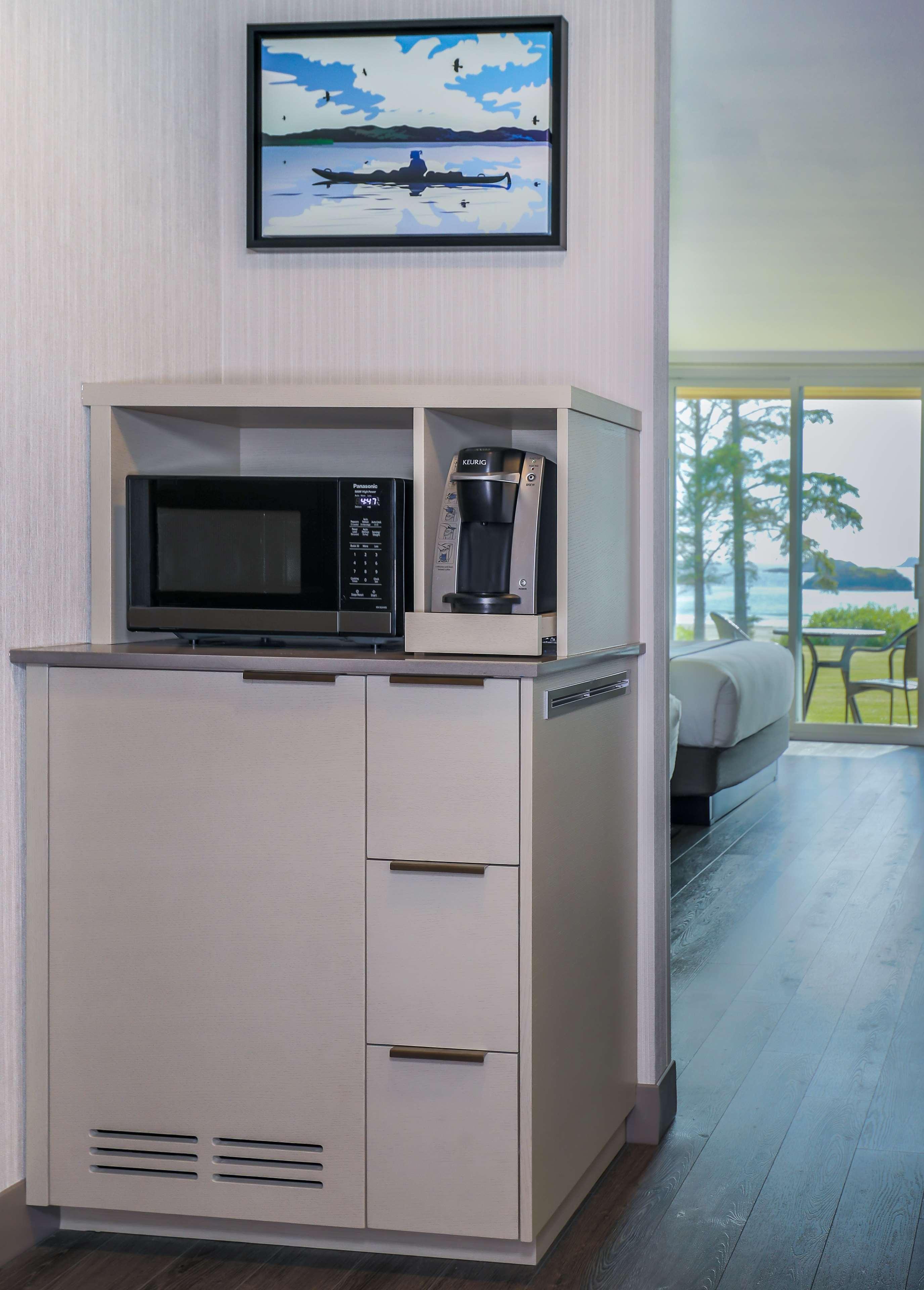 Best Western Plus Tin Wis Resort Тофино Экстерьер фото